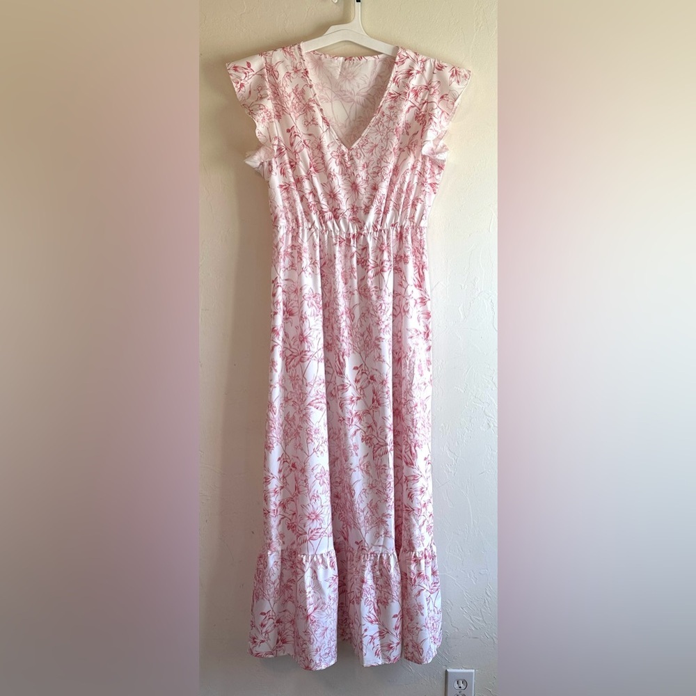 NWOT White/Pink Floral Flutter Sleeves Ruffle Hem Feminine Maxi Dress Sz Lg